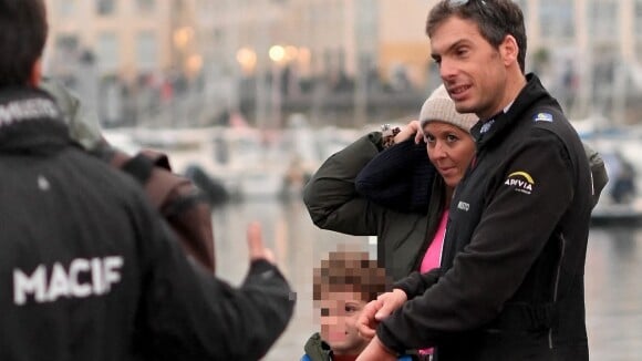 Charlie Dalin papa d'un petit Oscar (6 ans et demi) et marié à Perrine : comment toute la famille traverse le Vendée Globe ?