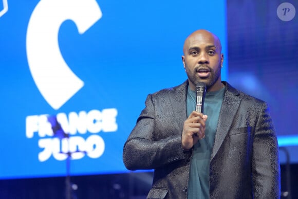 Le couple a assisté à la cérémonie de remerciement organisée par Teddy Riner, légendaire judoka, sacré onze fois champion du monde et cinq fois champion olympique...
Exclusif - Teddy Riner - Soirée de remerciement de Teddy Riner à la Maison du judo à Montrouge, le 29 novembre 2024. © Rachid Bellak / Bestimage 