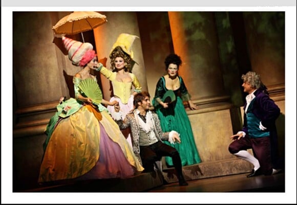 Acclamé en tournée, Mozart, l'opéra rock est devenu le plus important show de l'histoire des spectacles musicaux !