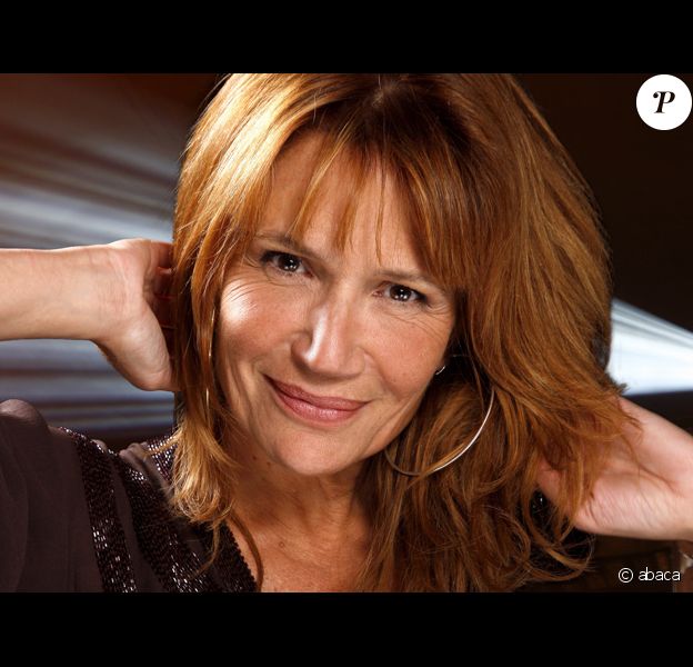 Clémentine Célarié va mettre en scène une artiste handicapée - Purepeople