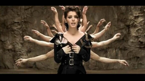 Regardez Katie Melua dans l'étonnant clip de son nouveau single... "The Flood" va vous laisser sans voix !