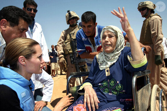 Angelina Jolie en Iraq en août 2007