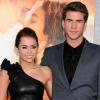 Miley Cyrus raconte son premier baiser avec son chéri Liam Hemsworth.