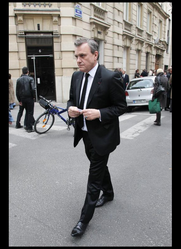 Jean-Charles de Castelbajac aux obsèques de Jean-Louis Dumas en l'Eglise réformée du Saint-Esprit (7 mai 2010 à Paris)