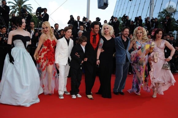 Montée des marches de Mathieu Amalric le 13 mai 2010