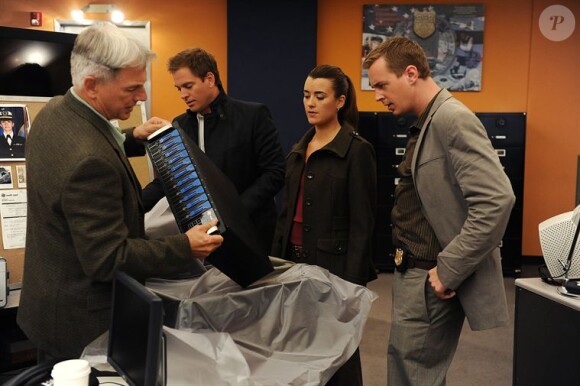 Mark Harmon (Gibbs), Michael Weatherly (DiNozzo), Cote de Pablo (Ziva) et Sean Murray (McGee) dans NCIS