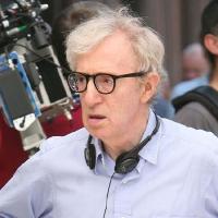 Woody Allen dévoile le rôle de Carla Bruni dans son prochain film... Elle ne fera pas qu'une apparition !