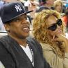 Jay-Z et Beyoncé, ainsi que la grand-mère du rappeur, au Yankee Game à New York, le 14 mai 2010