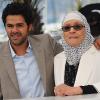 Jamel Debbouze et Chafia Boudraa lors du photocall du film Hors-la-loi le 21 mai 2010 durant le festival de Cannes