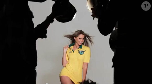 Susana Werner, femme du gardien du Brésil Julio Cesar, pour la collection Umbro World Champions