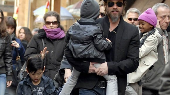 Brad Pitt et les enfants sont arrivés à Miraval... et attendent impatiemment la belle Angelina Jolie !