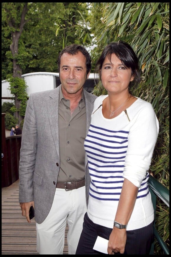 Bernard Montiel et Valérie Expert, à Roland-Garros, le 31 mai 2010.