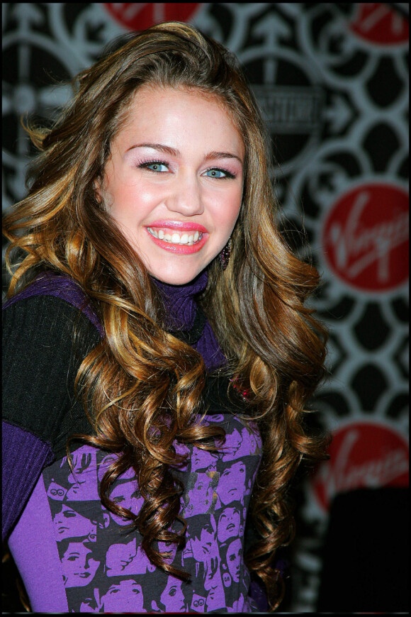 Miley Cyrus en octobre 2006