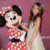 Miley Cyrus fête ses 16 ans avec Minnie en octobre 2008