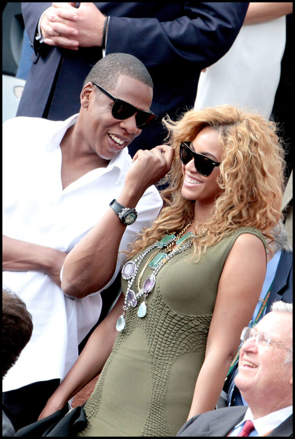 Beyoncé et Jay-Z assistent à la finale Hommes de Roland-Garros le 6 juin 2010 : leur complicité éclate sous le soleil