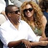 Beyoncé et Jay-Z assistent à la finale Hommes de Roland-Garros le 6 juin 2010 : main dans la main