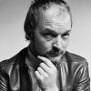 Le photographe Brian Duffy est mort à l'âge de 76 ans, le 5 juin 2010.