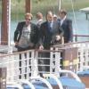 Johnny Hallyday et Laeticia visitent le bateau dans lequel ils fêteront les 67 ans du chanteur. À Paris, le 11 juin 2010 !
