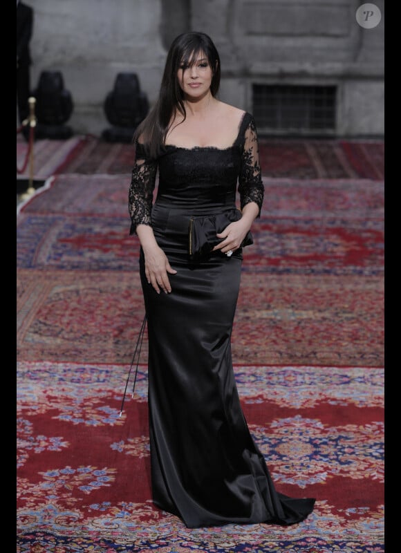 Monica Bellucci lors de la soirée d'anniversaire des 20 ans de la collection de prêt-à-porter homme de Dolce & Gabbana, le 19 juin 2010 à Milan