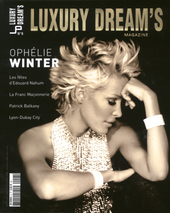 Ophélie Winter en couverture de Luxury Dreams
