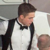 Robert Pattinson s'est coiffé et bien habillé pour séduire Reese Witherspoon !