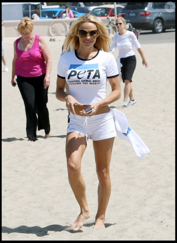 Pamela Anderson, ambassadrice sexy de la PeTA, mai 2010