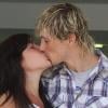 Fernando Torres, son épouse Ollala et leur petite Nora en juillet 2009