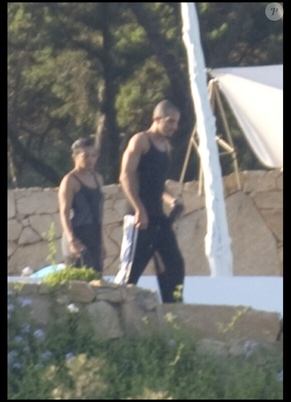 Janet Jackson et son nouvel amoureux partagent quelques jours de vacances dans une magnifique villa, en Sardaigne.