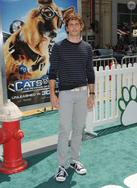 James Marsden lors de la première mondiale du film d'animation Comme chiens et chats : La Revanche de Kitty Galore, le 25 juillet 2010 à Hollywood