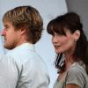 Carla Bruni et Owen Wilson sur le tournage de Midnight in Paris de Woody Allen, le 27 juillet 2010