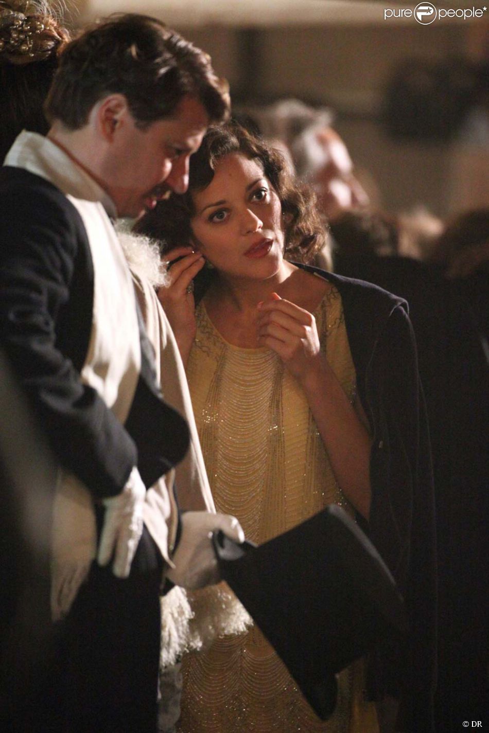 Marion Cotillard sur le tournage de Midnight in Paris de Woody Allen ...
