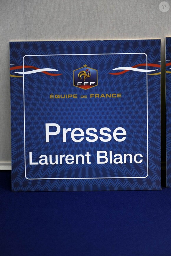 Lundi 9 août, les premiers Bleus de Laurent Blanc sont arrivés à Clairefontaine, afin de préparer le match amical face à la Norvège le 11 août.