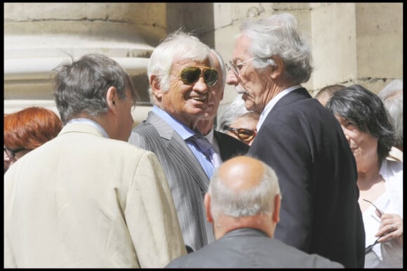Jean-Paul Belmondo, Pierre Vernier et Jean Rochefort aux obsèques de Bruno Cremer. 13/08/2010