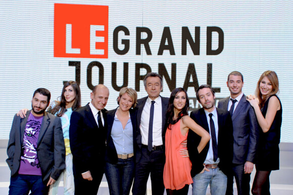 L'équipe du Grand Journal sur Canal +