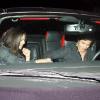 Selena Gomez quitte un restaurant de Beverly Hills en compagnie de l'acteur David Henrie, samedi 28 août.