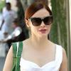 Rose McGowan sort de chez Dolce & Gabbana après y avoir fait son shopping le 3 septembre 2010 dans West Hollywood à Los Angeles