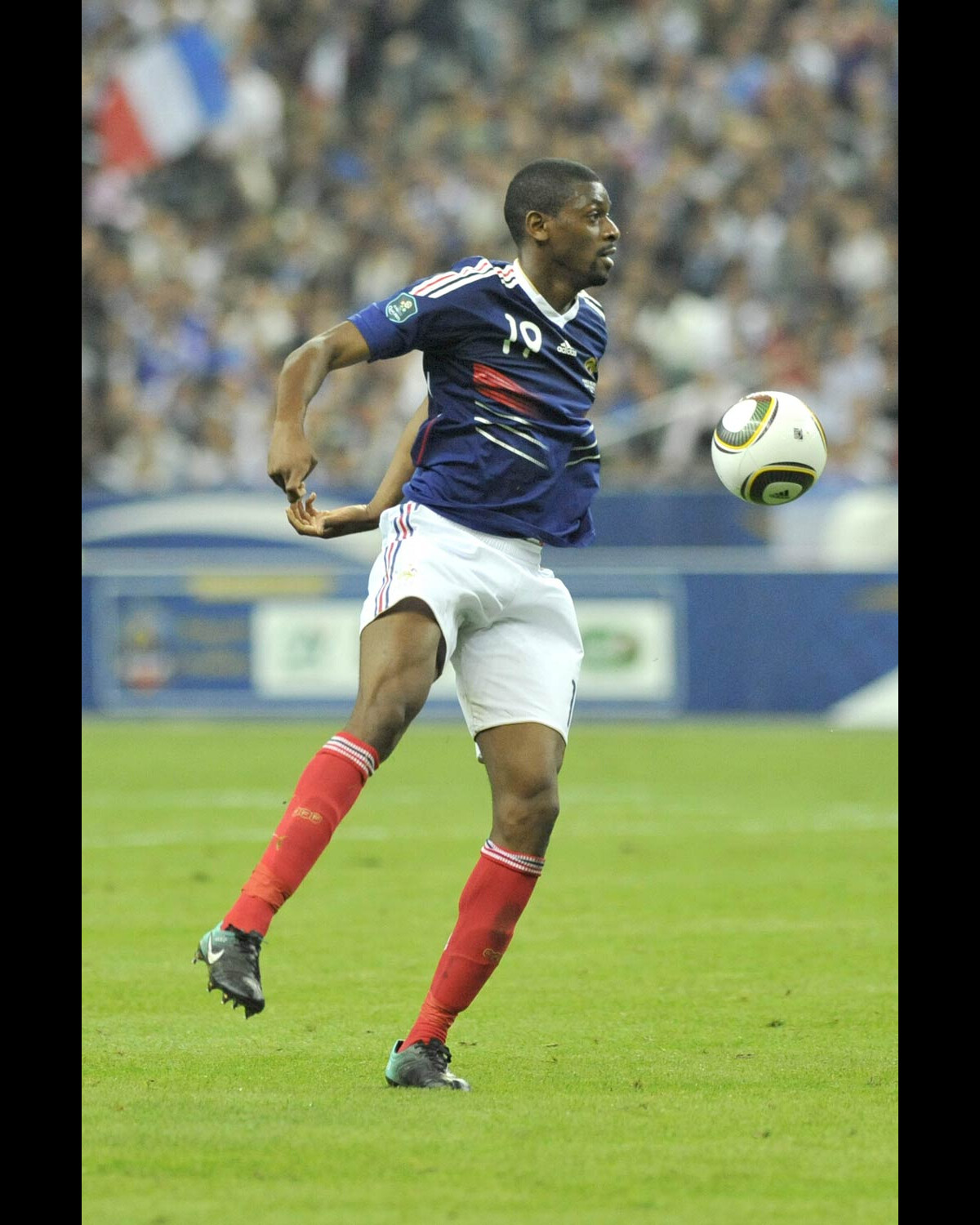 470016-abou-diaby-1200x0-3.jpg