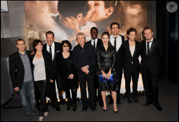 L'équipe du film lors de l'avant-première du film Ces amours-là à Paris le 12 septembre 2010