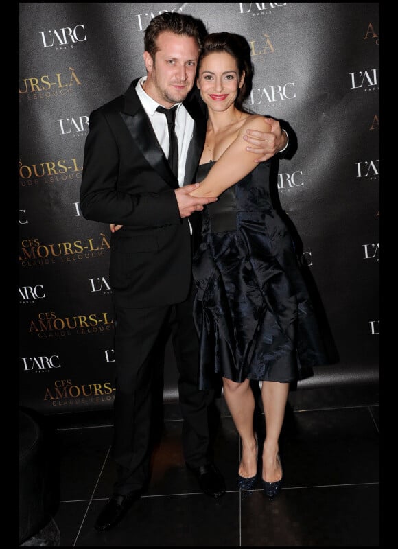 Laurent Couson et Audrey Dana lors de la soirée à L'Arc suivant l'avant-première du film Ces amours-là à Paris le 12 septembre 2010