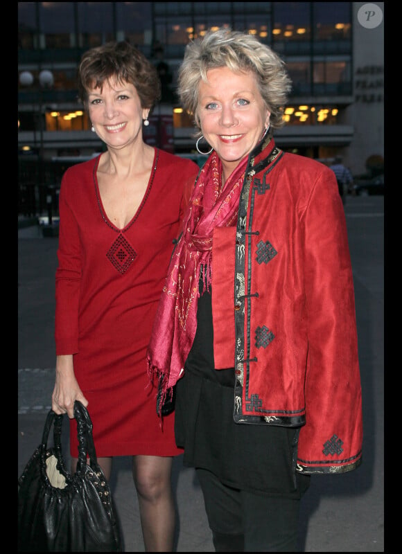 Les soeurs Catherine et Françoise Laborde au cocktail de rentrée de TF1 (13 septembre 2010 au Palais Brongniart)