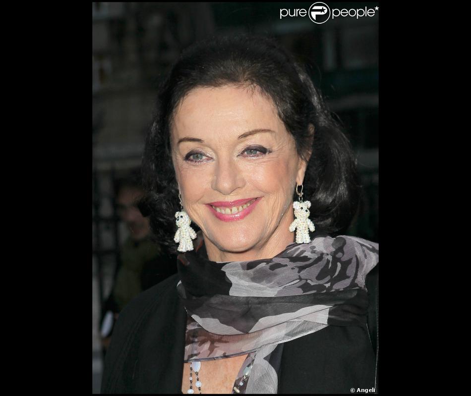 Anny Duperey au cocktail de rentrée de TF1 (13 septembre 2010 au Palais Brongniart) - Purepeople
