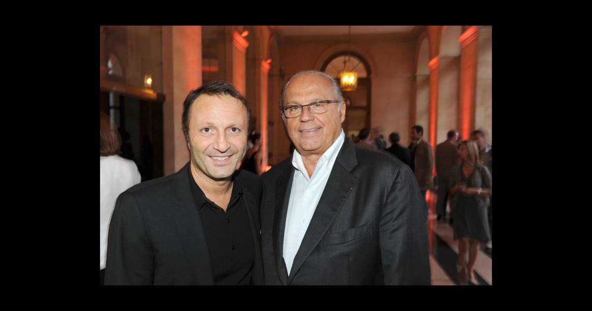 Arthur et Gérard Louvin au cocktail de rentrée de TF1 (13 septembre 2010 au Palais Brongniart ...