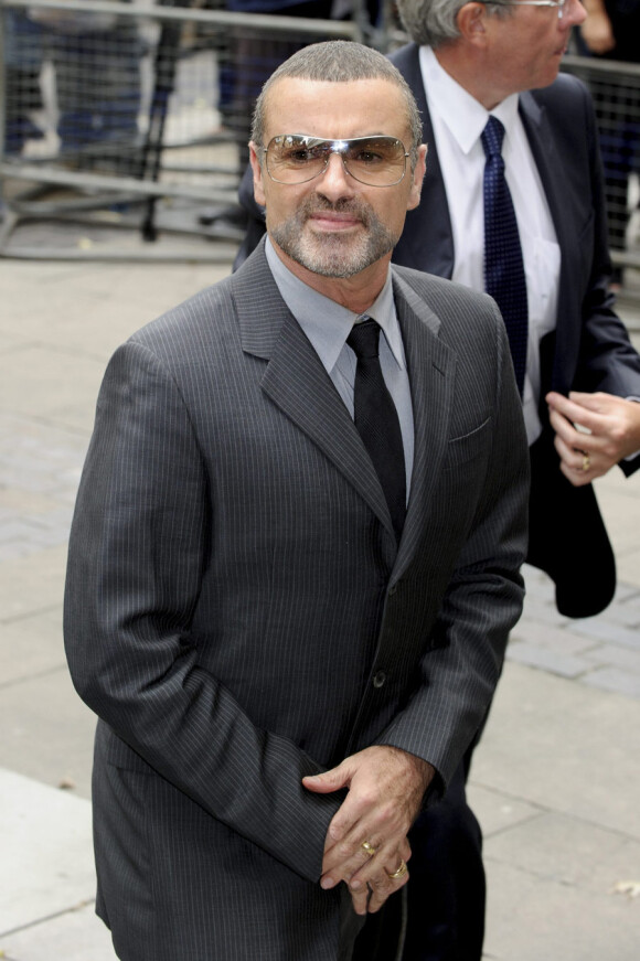 George Michael se rendant au tribunal de Highbury à Londres le 14 septembre 2010