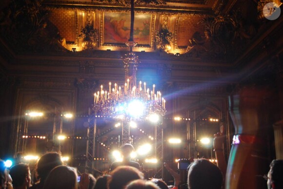Adam Levine et Maroon 5 dévoilaient en exclusivité quelques titres à Paris de leur nouvel album, Hands all over, lors d'un concert So Music dans le somptueux hôtel The Westin, le 15 septembre 2010.