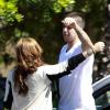 Demi Lovato apparaît très complice avec un jeune homme, samedi 25 septembre, à Los Angeles... Ce n'est autre que Rob, le petit frère des soeurs Khloe, Kim et Kourtney Kardashian.
