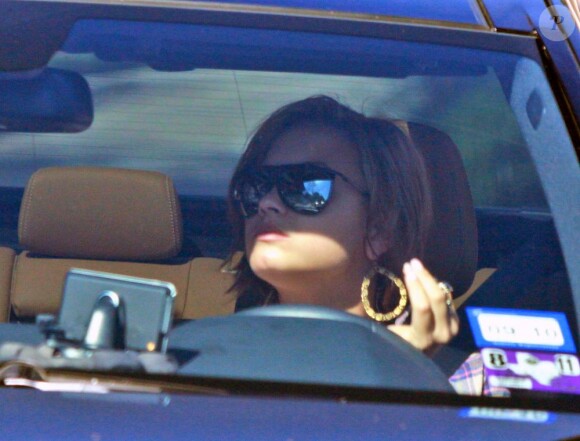 Demi Lovato apparaît très complice avec un jeune homme, samedi 25 septembre, à Los Angeles... Ce n'est autre que Rob, le petit frère des soeurs Khloe, Kim et Kourtney Kardashian.
