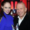 Coco Rocha et Jean-Paul Gaultier lors de la soirée du Prix d'Excellence du magazine Marie Claire à Paris le 6 octobre 2010