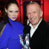 Coco Rocha et Jean-Paul Gaultier lors de la soirée du Prix d'Excellence du magazine Marie Claire à Paris le 6 octobre 2010