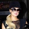 Paris Hilton faisant du shopping à Los Angeles, le 8 octobre 2010