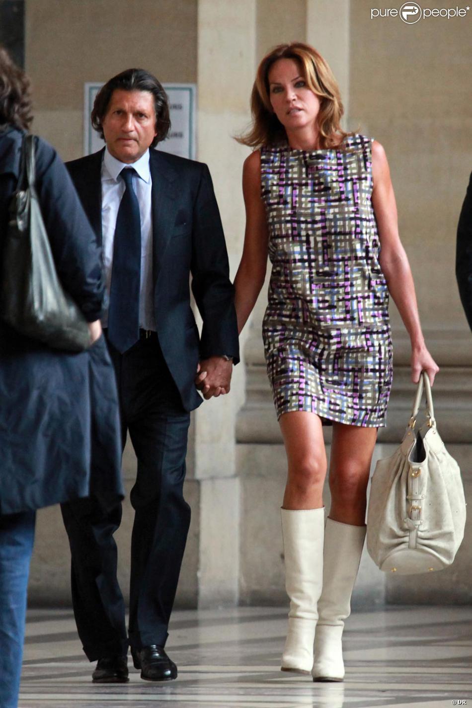 Rosalie Van Breemen arrive au palais de justice avec son ...